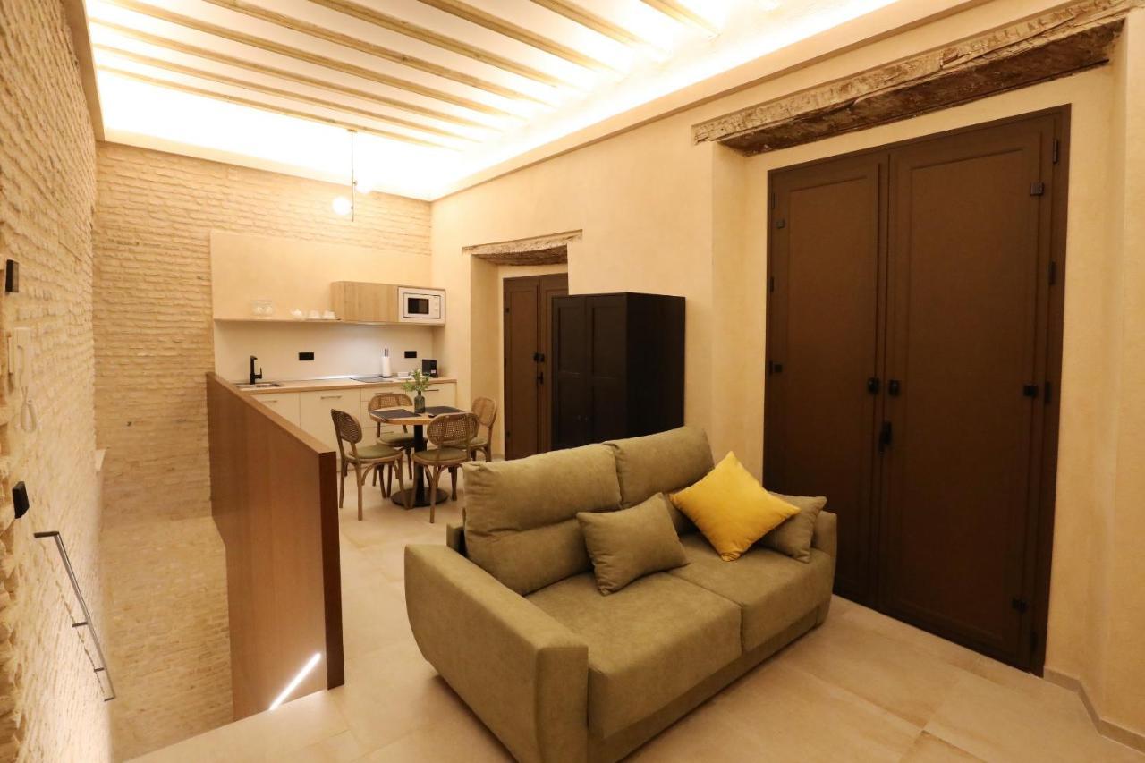 الشقق الفندقية إشبيليةفي  Casa Senorial Del Siglo XVIII المظهر الخارجي الصورة